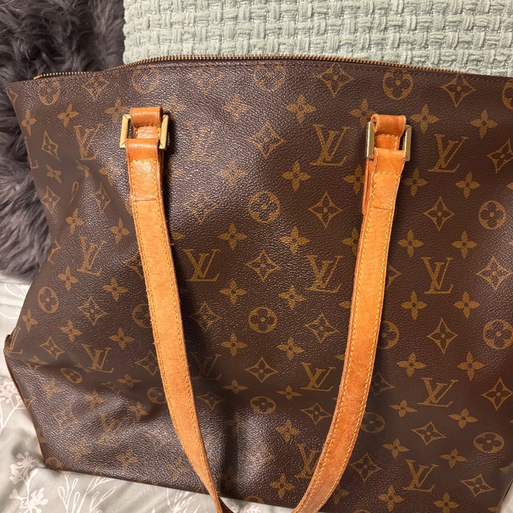 Louis Vuitton tote
